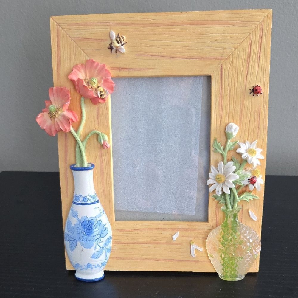Floral Accent Picture Frame